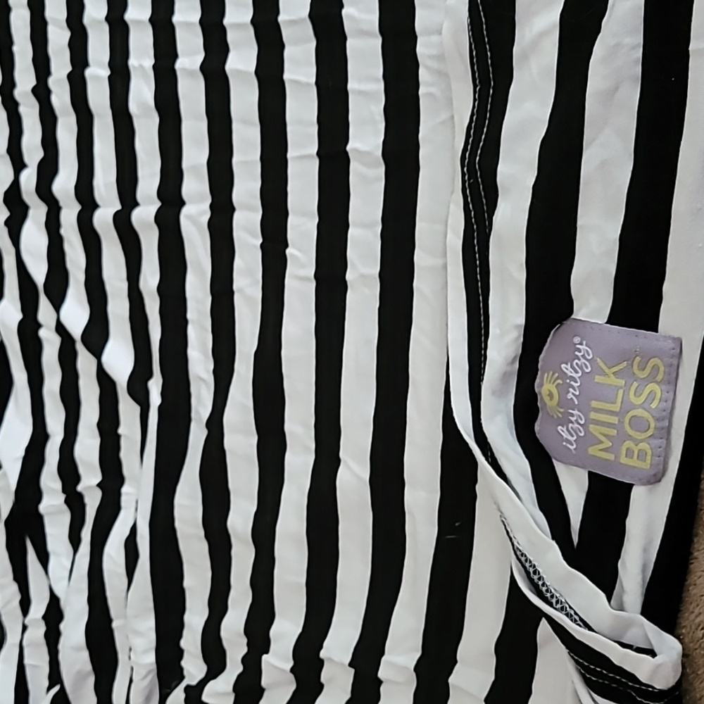 Itzy Ritzy Mom Boss Black and White Striped Nursing Cover